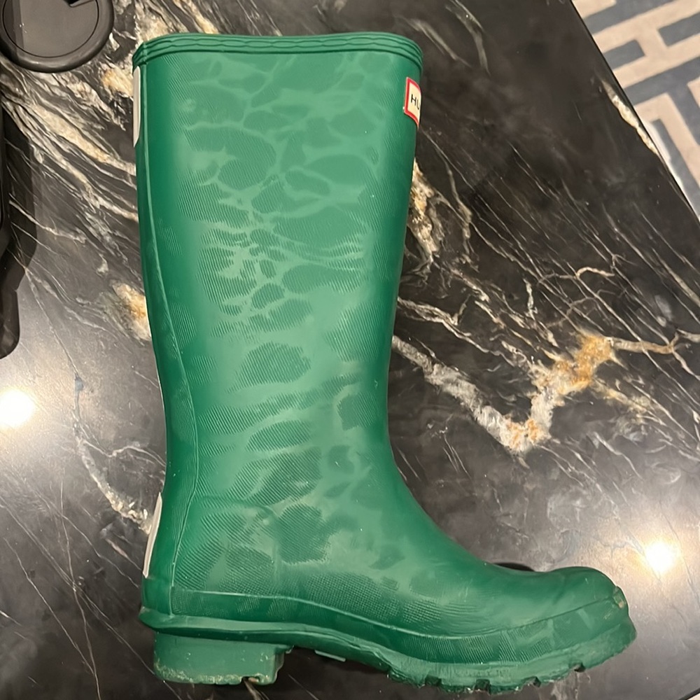 Girls Hunter green boots size 2 - Picture 4 of 4